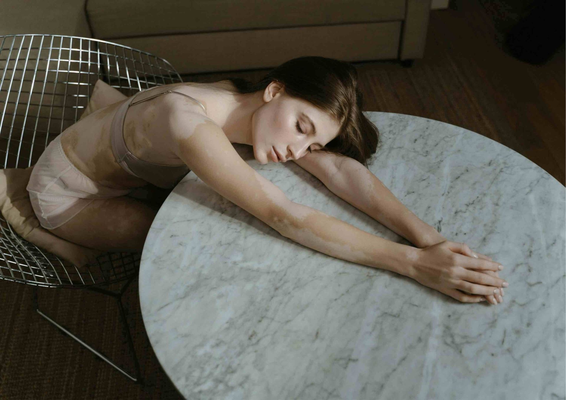 Anti-stress body care: how to reduce the impact of stress on your skin