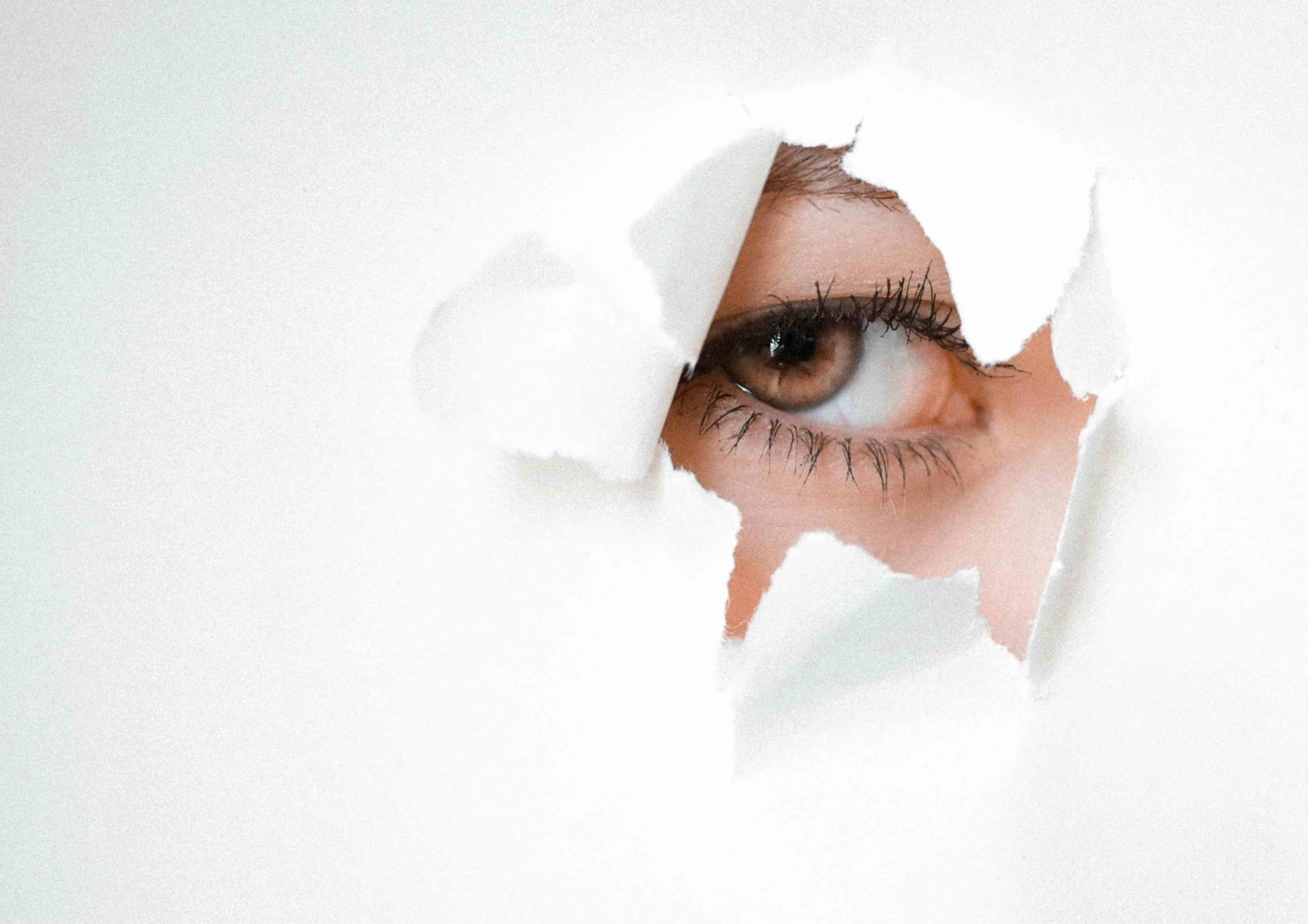 Secrets of the Perfect Skincare: How to Choose the Right Natural Cosmetics for Your Skin?