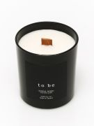 Парфумована свічка "to be" з білого соєвого воску SANDAL WOOD